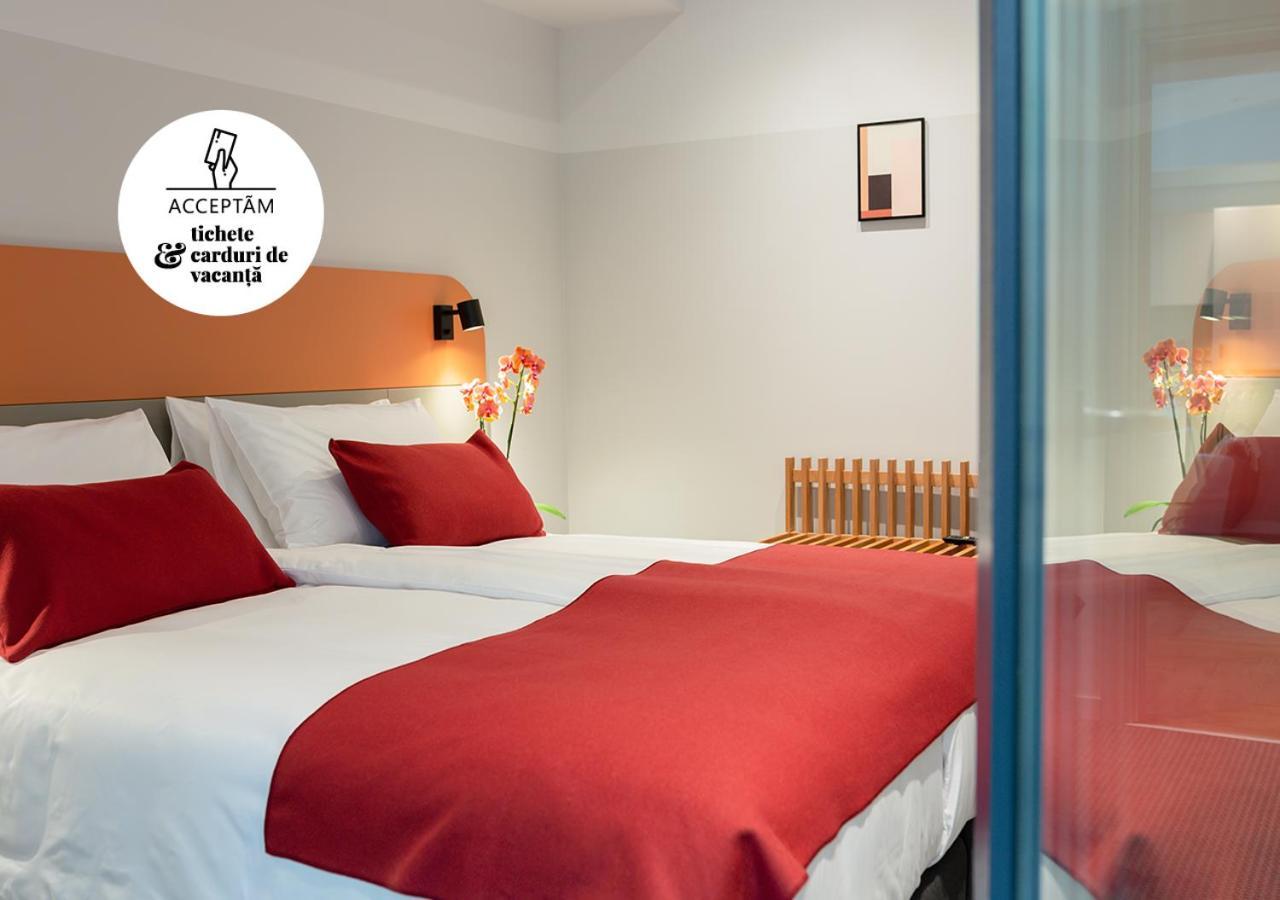 Atlas Aparthotel Piatra Neamţ Extérieur photo