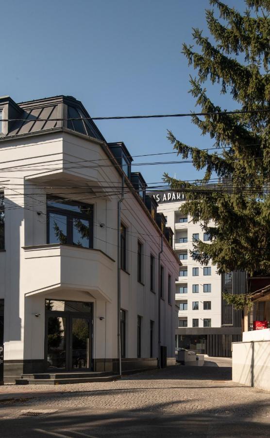 Atlas Aparthotel Piatra Neamţ Extérieur photo